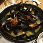 ル バー ラヴァン サンカンドゥ アザブ トウキョウ - 