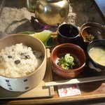 110076 - 黒豆おこわ1050円