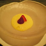 ビストロスクワール - マンゴーのエスプーマ