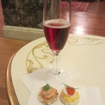 綱町三井倶楽部 - 2011食前酒(赤）