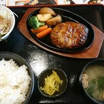 うまいもん屋 楽 - 照り焼きハンバーグ定食