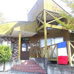 Tortue - 閑静な住宅街の中のフランス料理店です。