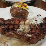 Lone Star Steakhouse & Saloon - 