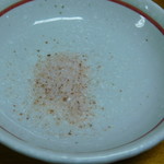 香蘭 - 揚餃子につける岩塩