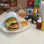 ミサロッソ - ミサモンスターセット/990円(これにドリンクも付いてます)