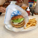 ミサロッソ - ダブルミサバーガーセット/800円(これにドリンクも付いてます)