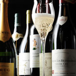 Epice - 『ワインは常時130種類以上！　一期一会をお楽しみください』