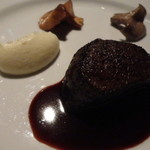 コポンノープ - 蝦夷鹿しんたま肉のロティ