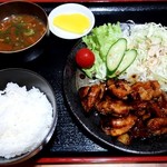 たぼやん - とりやき定食