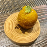 しまなみふれんち Murakami - 
      中はフォアグラムース
      まわりはみかんゼリーでコーティング
      カカオで土に見立てたもの