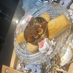 しまなみふれんち Murakami - 
      プティフールはカカオアーモンド、フィナンシェ、クッキー、ギモーヴでした