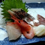 魚津丸食堂 - 刺身定食の刺身