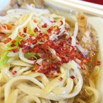 ラーメン二郎 - 粗挽き唐辛子投下～♪