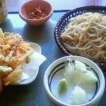 Teuchi Soba Hatsugai - 蕎麦+かき揚げ