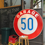 GARAGE50 - 店名がガレージ50
