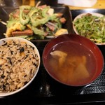 Okinawa Taishuusakaba Shimanchuu - （2019/4月）ランチゴーヤちゃんぷる定食