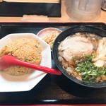 東珍康 - チャーハン定食　９８０円