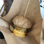 自由が丘バーガー - チーズバーガー