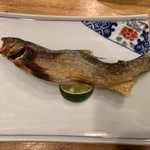 夜ノ焼魚 ちょーちょむすび - 【鮎壱時間焼き…490円】◎2019/6