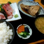 つるや鮨 - 刺身定食