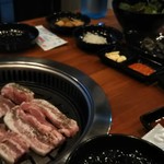 GOOD EVENING - サムギョプサル