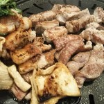 GOOD EVENING - サムギョプサル