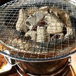 炭火焼肉ぐら - 炭火七輪