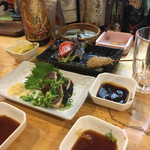 食彩酒房　ぱる亭 - カツオのたたきと串カツ