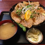 千里 - 豚丼（塩レモン）