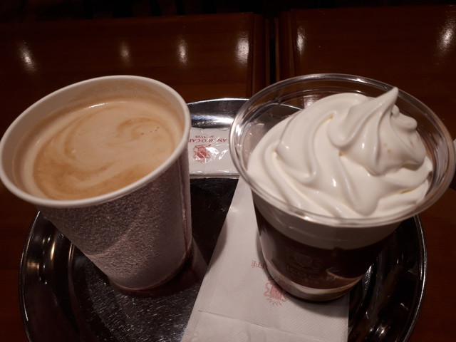 アンティコカフェ アルアビス 横浜ジョイナス店 Antico Caff Al Avis 横浜 カフェ 食べログ