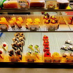 Patisserie Eclat - 