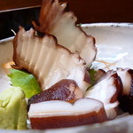 酒処ひよし - タコ刺しハーフ