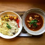 スプーンソング - 【チェティナッドチキンとエビプラオ＆ジーラライスのセット 1,300円】仮メニューには「チェッティナード・チキン」って書いてあったけど、どっちでも良いよね？