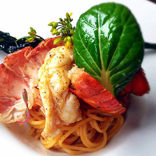 ビストロモーべ ギャルソン_1