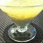 スゥリル - 厚岸産　牡蠣のバヴァロワと生牡蠣　柚子香る海水のジュレのカクテル仕立て