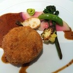 スゥリル - 豚足・豚ミミ、軟骨と里芋のクロケット仕立て　マデラソース