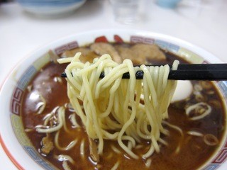 Hachiya - しょうゆラーメン　麺