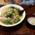 桂林 - 相方は五目ラーメン　８２４円