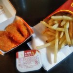 McDonalds - スパイシーチキンマックナゲット，フライドポテト（Ｌ）