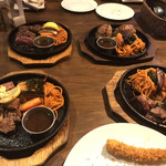 STEAK&HAMBURG ひげ 6条店 - 