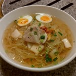 元祖 平壌冷麺屋 - 