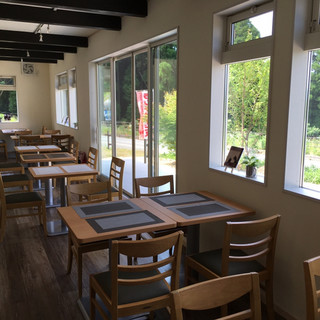 レストランカフェ グレーテルの森_2