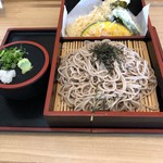 うどんそば蓑屋 - 料理写真: