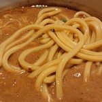 麺ファクトリー ジョーズ - 「味玉極どろつけ麺(特盛400g)」のつけ汁に麺を入れても沈まない