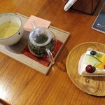 富士書店 - 「中国茶」＆昭和堂さんの「レアチーズ」6／21日　