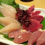 丹波地鶏とビオワイン 六賢 - 刺身盛り合わせ（１）