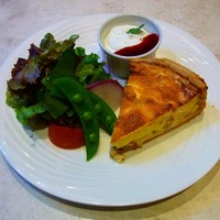 アニヴェルセル カフェ - モーニング・キッシュのセット(1100円)