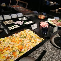 ブッフェアンドカフェ スロープサイドダイナー ザクロ - 