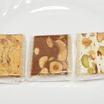 オーボンヴュータン - ヌガー モンテリマール・ヌガー　オー　ショコラ・ヌガー　カフェ　ノワ2