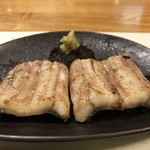 鰻はし本 - 横山さんの鰻のひと口白焼き串